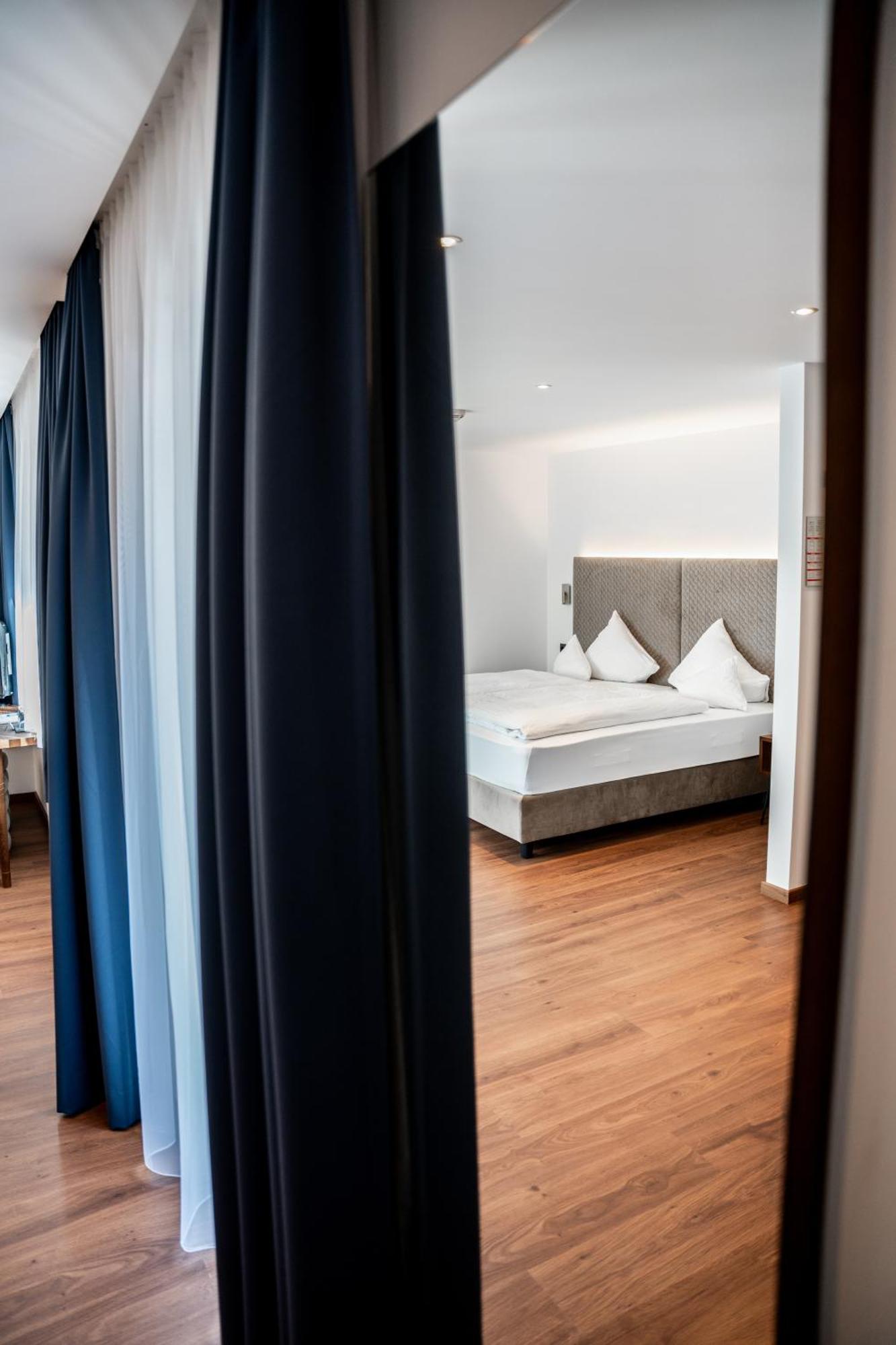 Hotel Maria Theresia Mayrhofen Zewnętrze zdjęcie