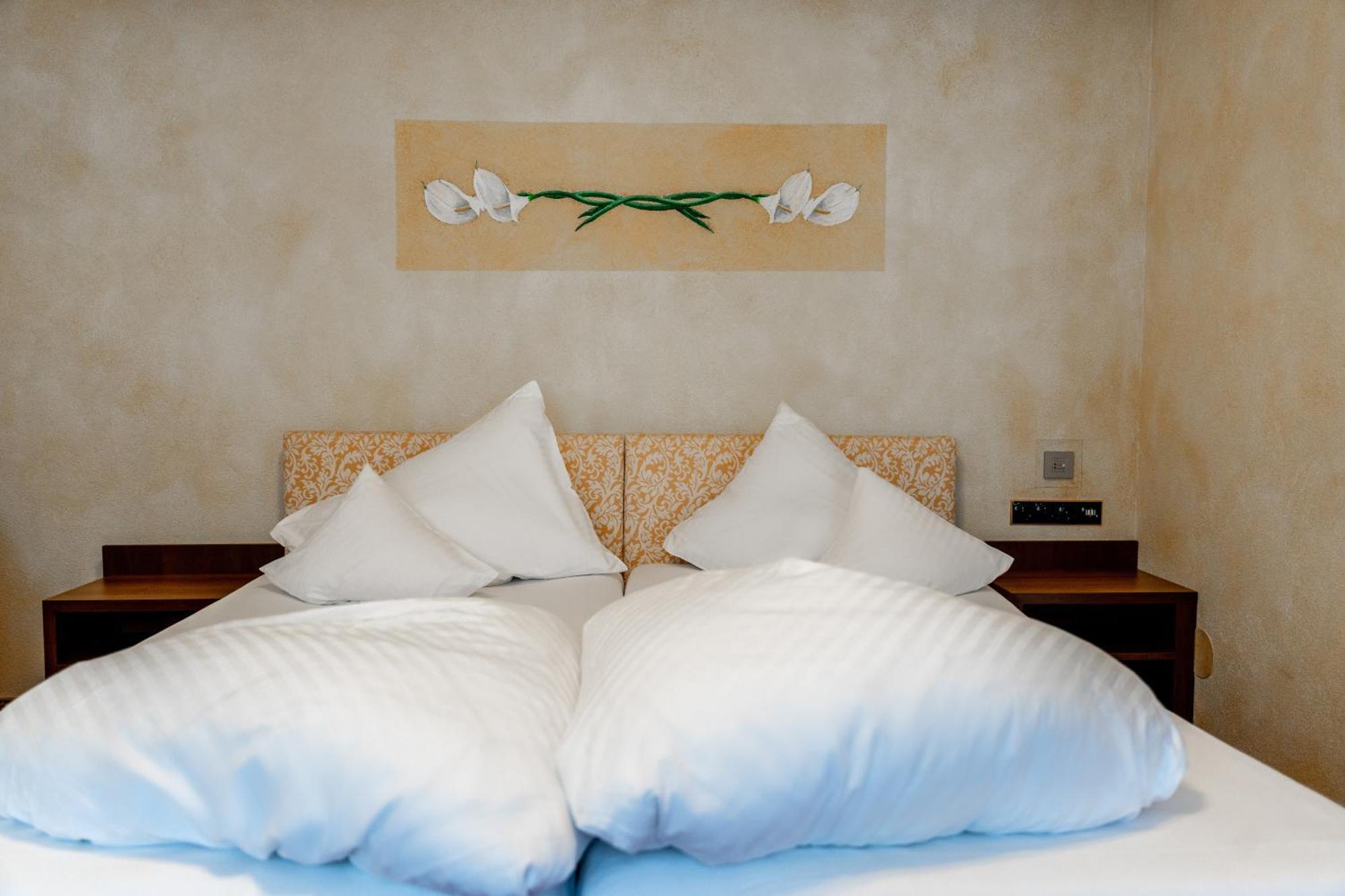 Hotel Maria Theresia Mayrhofen Zewnętrze zdjęcie