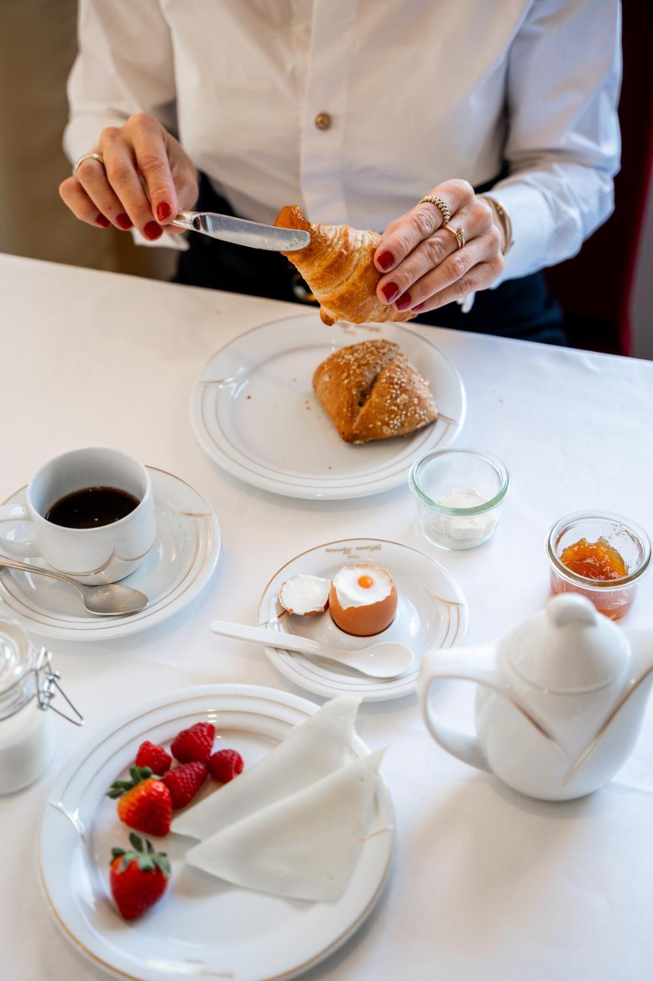Hotel Maria Theresia Mayrhofen Zewnętrze zdjęcie