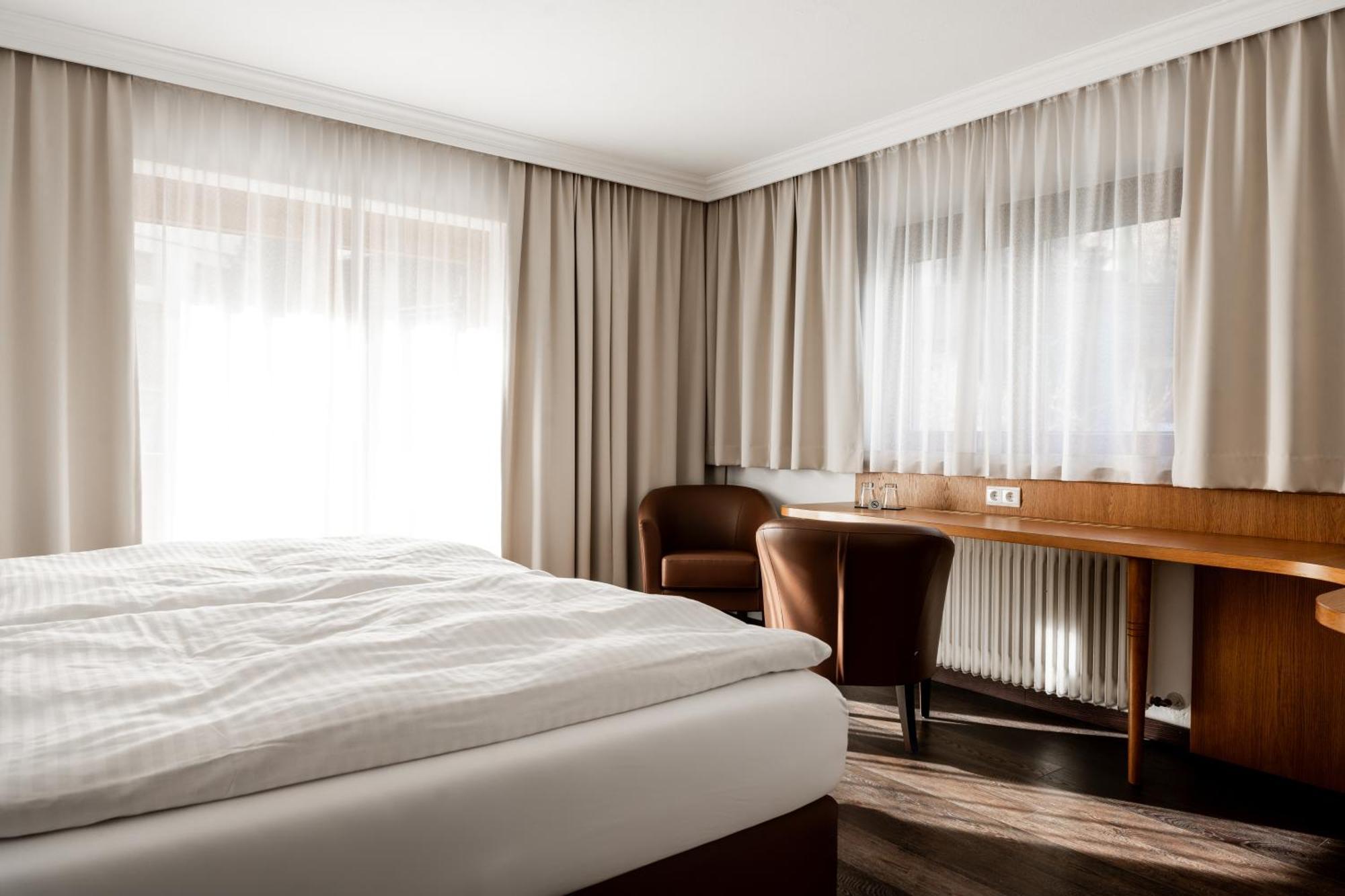 Hotel Maria Theresia Mayrhofen Zewnętrze zdjęcie