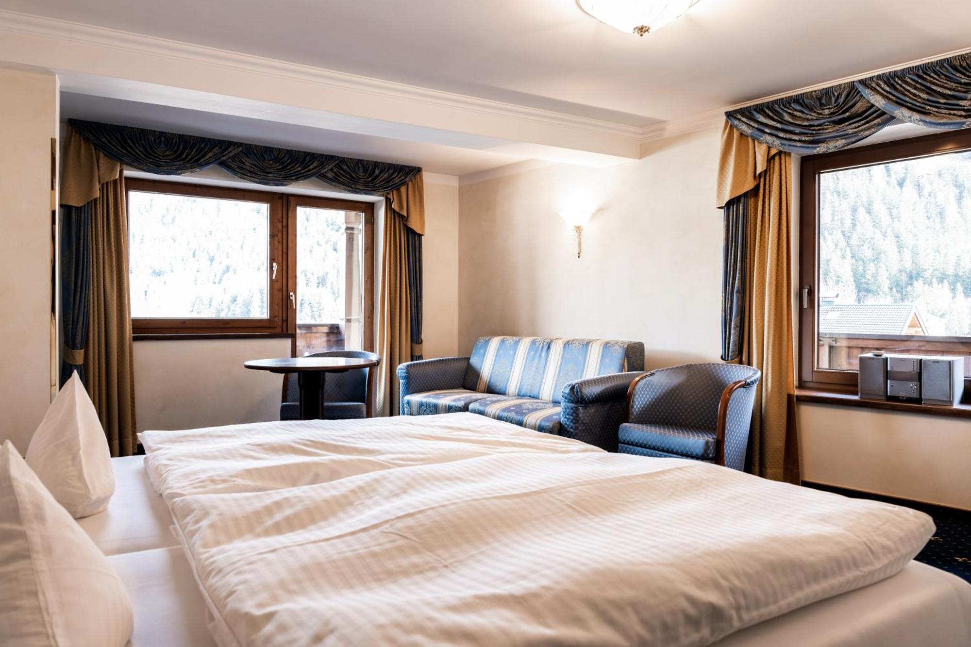Hotel Maria Theresia Mayrhofen Zewnętrze zdjęcie